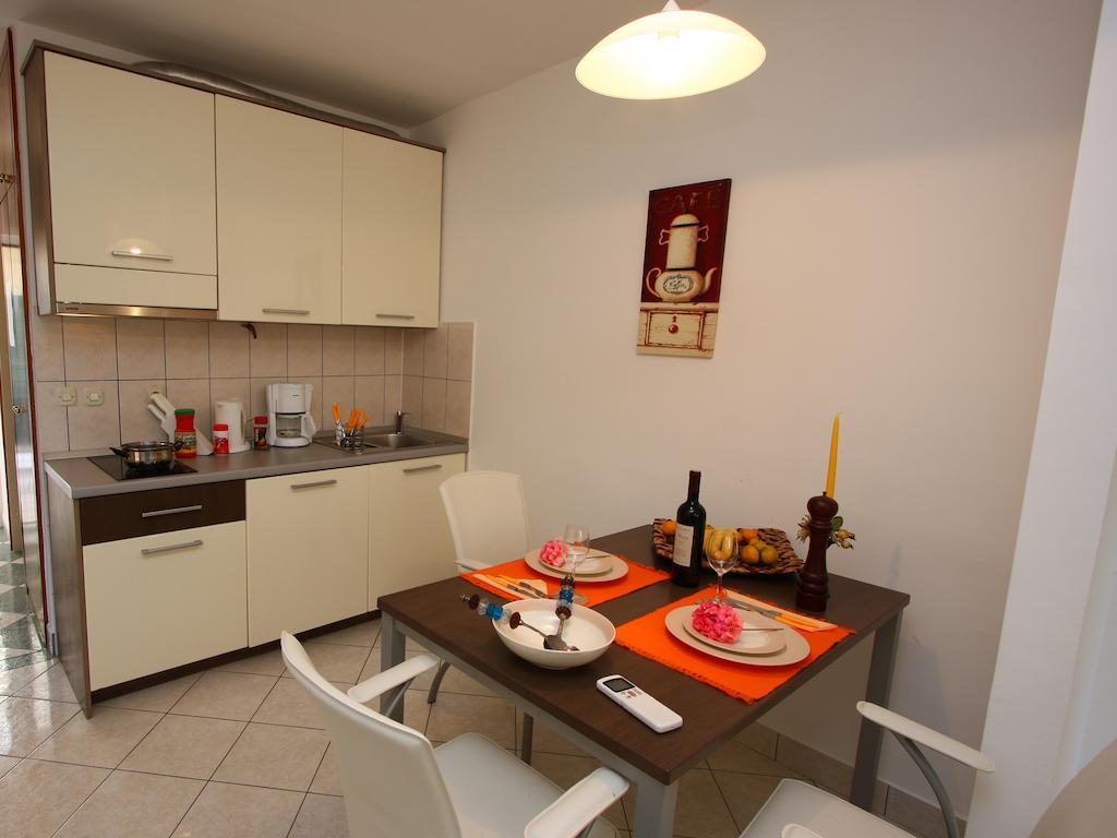 Beach Apartments Lavica โปดสตรานา ภายนอก รูปภาพ